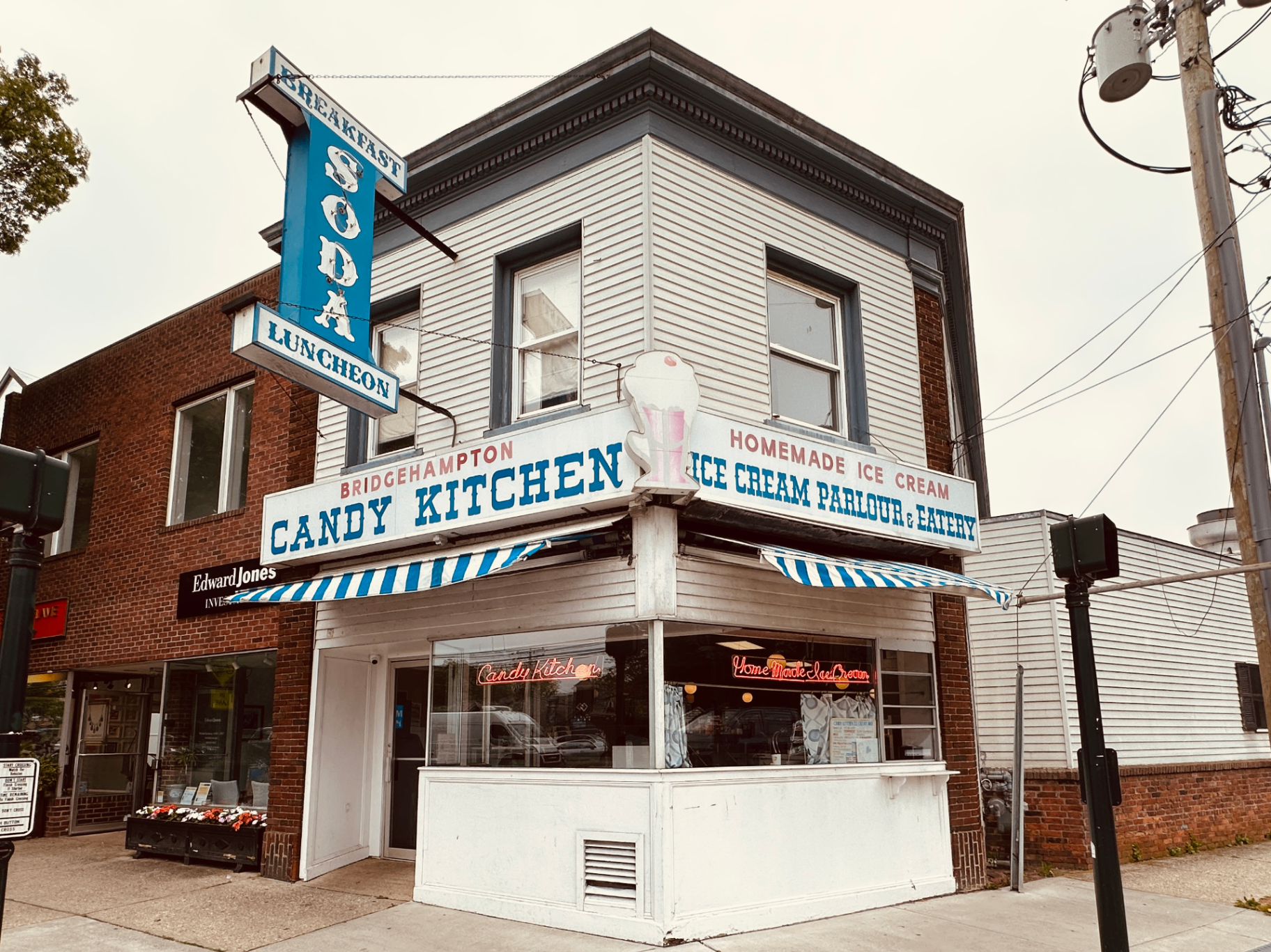 Candy Kitchen diner exterior in Bridgehampton at golden hour